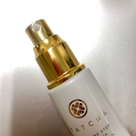 Clean Beauty TATCHA Pure One Step Oil Cleanser - Picture 2 of 3